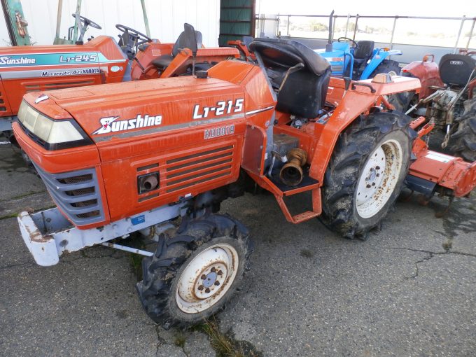 KUBOTA  L1-215DT